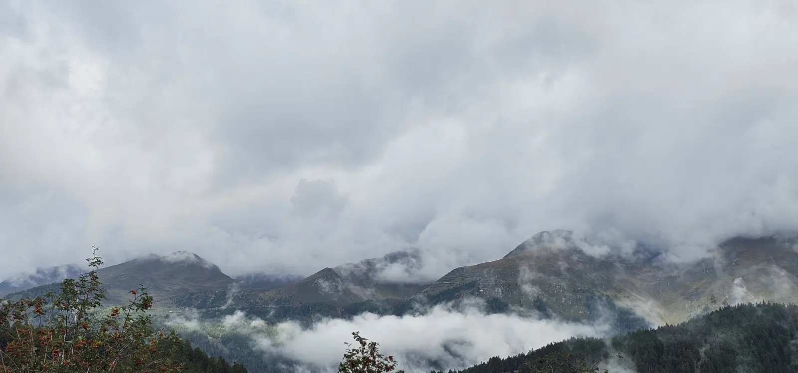 Widok w mgle nad Nauders